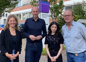 Tauschten sich zum Thema Freiwilligendienste aus (von links): Gesche Poppe, MdB Dennis Rohde, Nadeen Khalaf und Jörg Dombrowski. Foto: Kerstin Kempermann