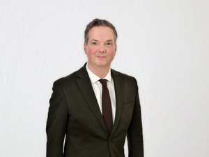 Portraitfoto von Diakonie-Vorstand Dr. Friedrich Ley