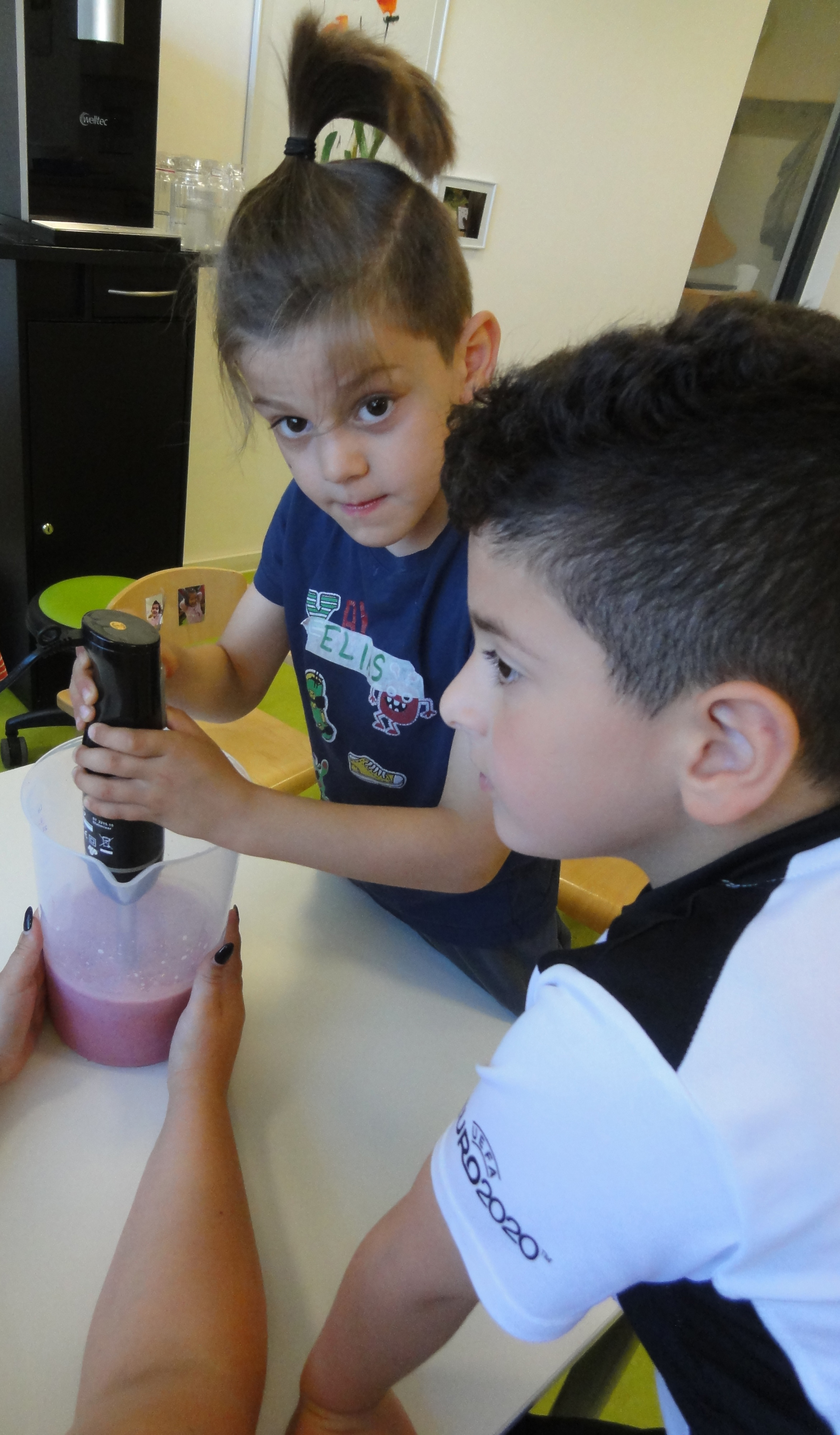 In Kooperation mit der Niedersächsischen Milchwirtschaft lernen unsere Vorschulkinder, die ABC Piraten, alles über das Thema Milch. Foto: DiKiTa